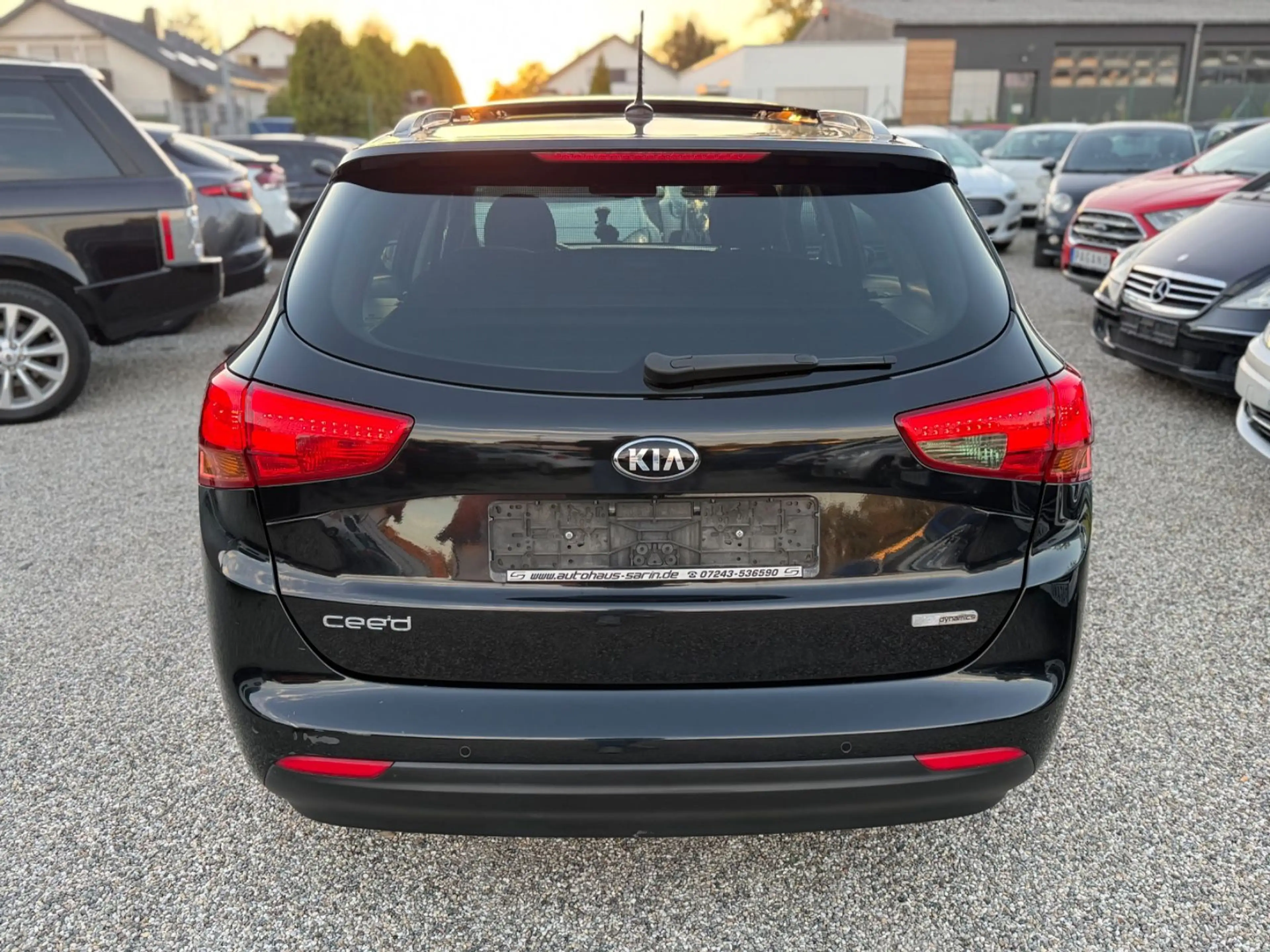 Kia Ceed SW / cee'd SW PLATINIUM/SHZ/PANO/NAVI/VOLL/ — photo 6
