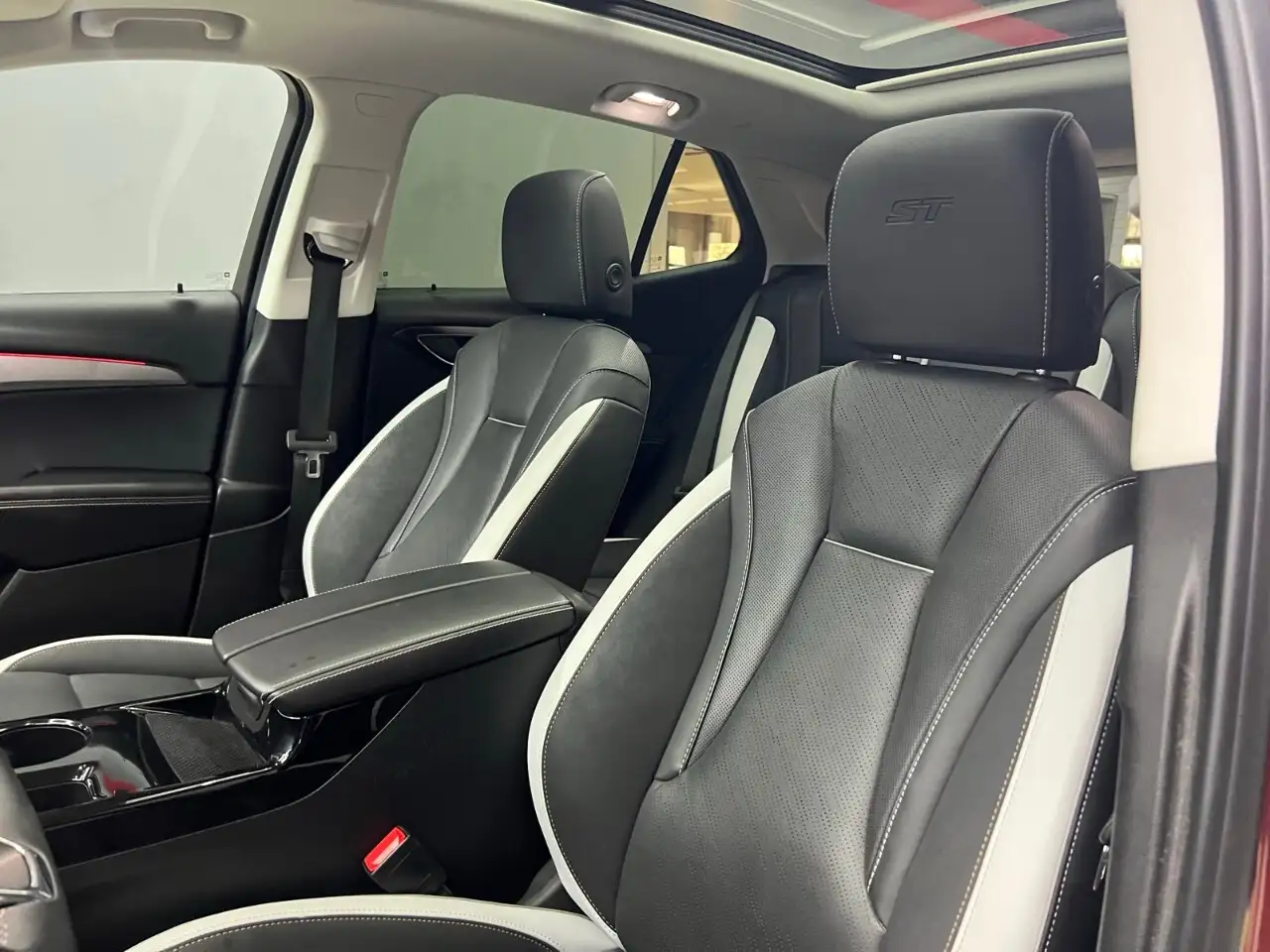 Buick Envision снимка Buick Envision