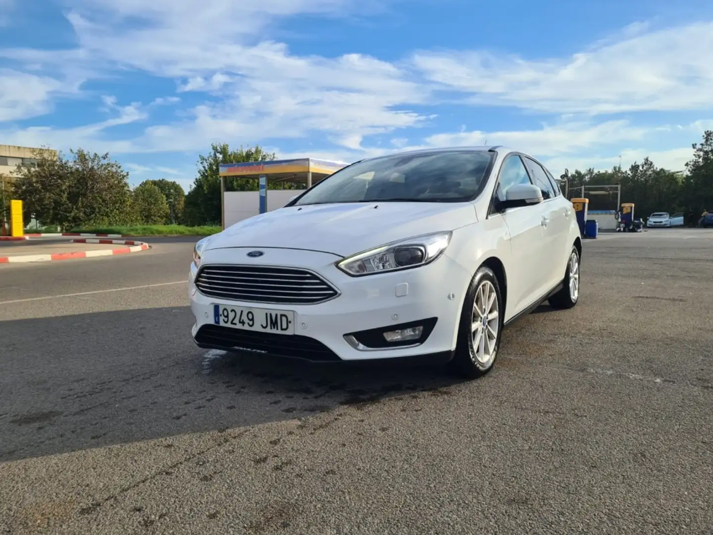Ford Focus 1.5TDCi ST-Line Red&Black Ed. 120 - 1