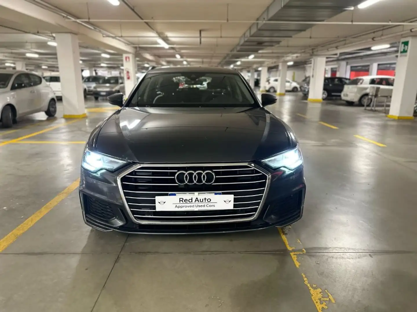 Audi A6 Avant 40 2.0 TDI quattro ultra S tronic Business Grigio - 1