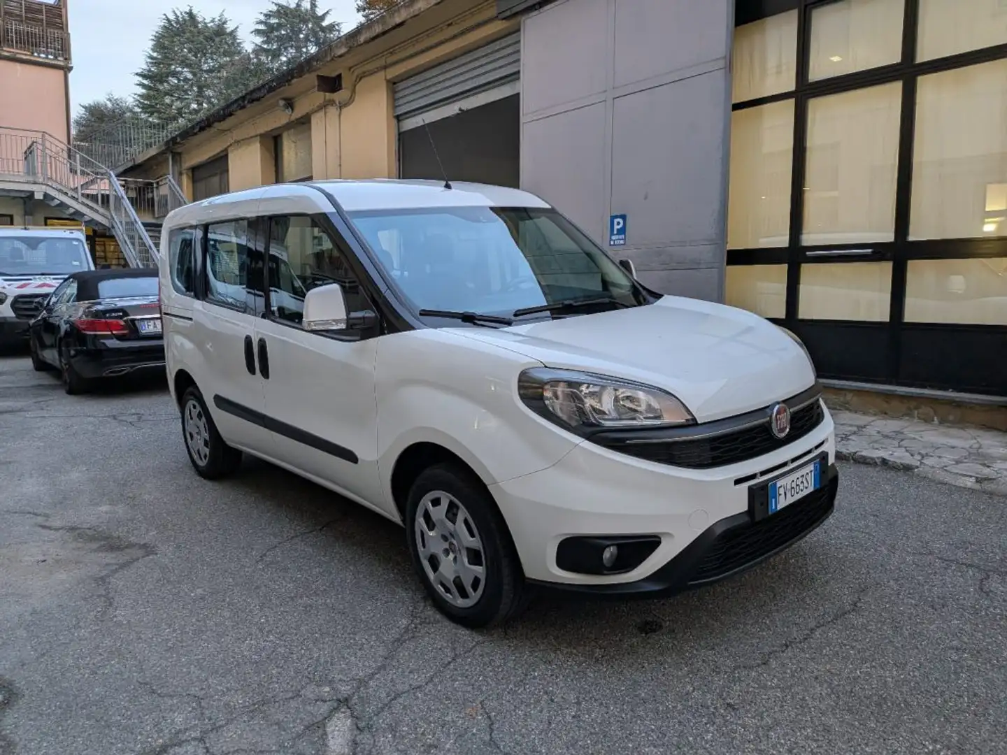 Fiat Doblo 1.4 PC Combi N1 SX km 5200!!! Blanc - 2