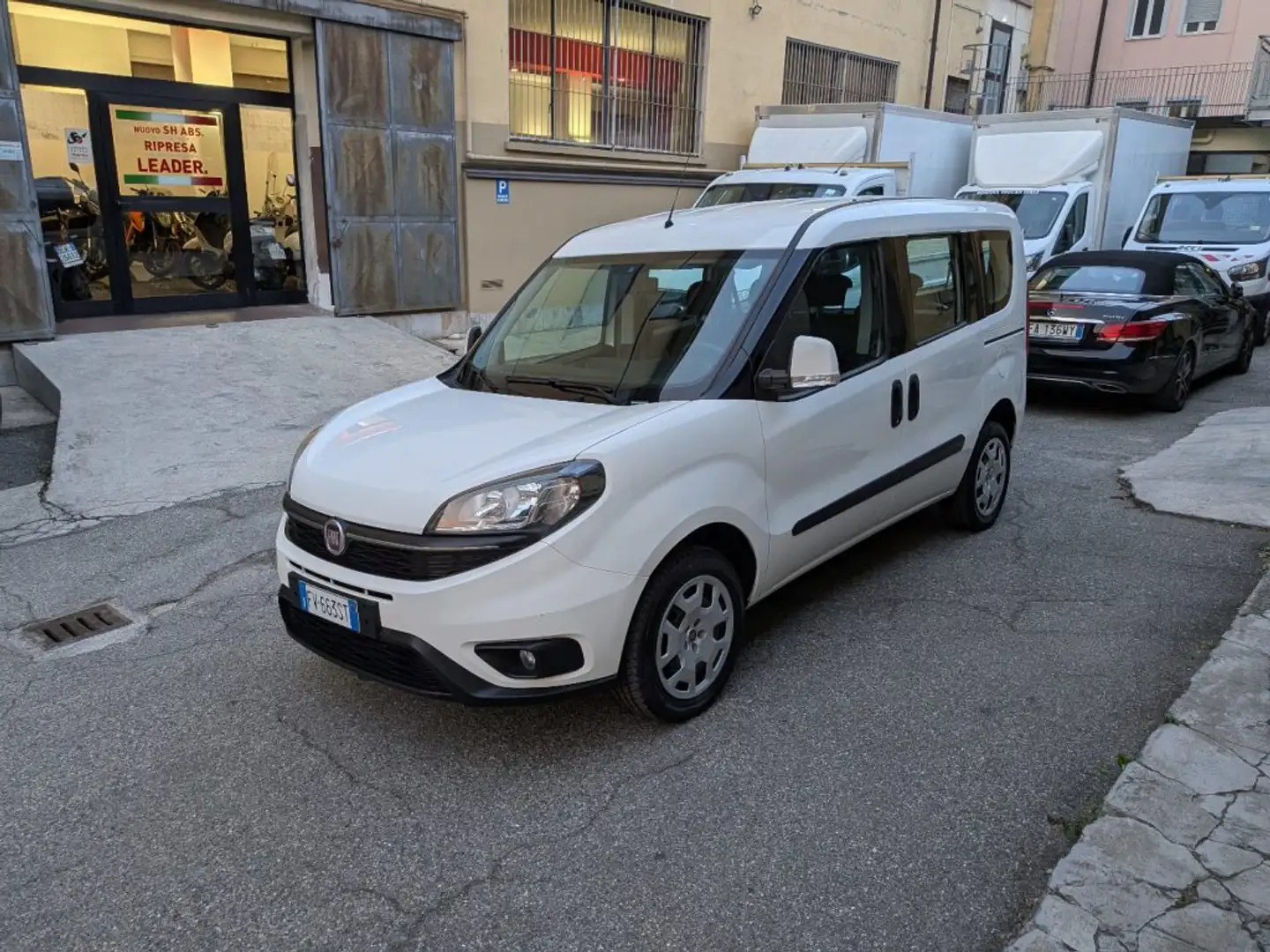 Fiat Doblo 1.4 PC Combi N1 SX km 5200!!! Blanc - 1