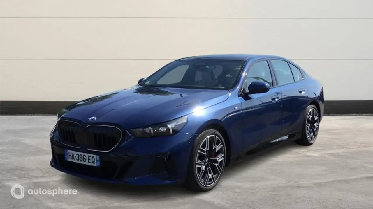BMW 540 540dA 303ch M Sport xDrive — photo 1 of 20
