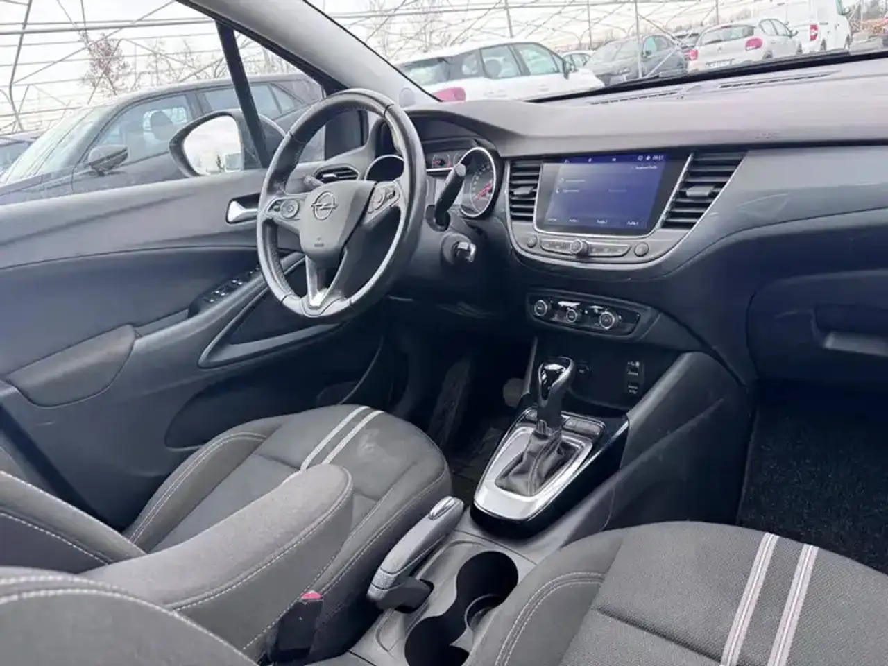2024 Opel Crossland 1.2 130cv Elegance autom AT6 - GT876MA, photograph 8