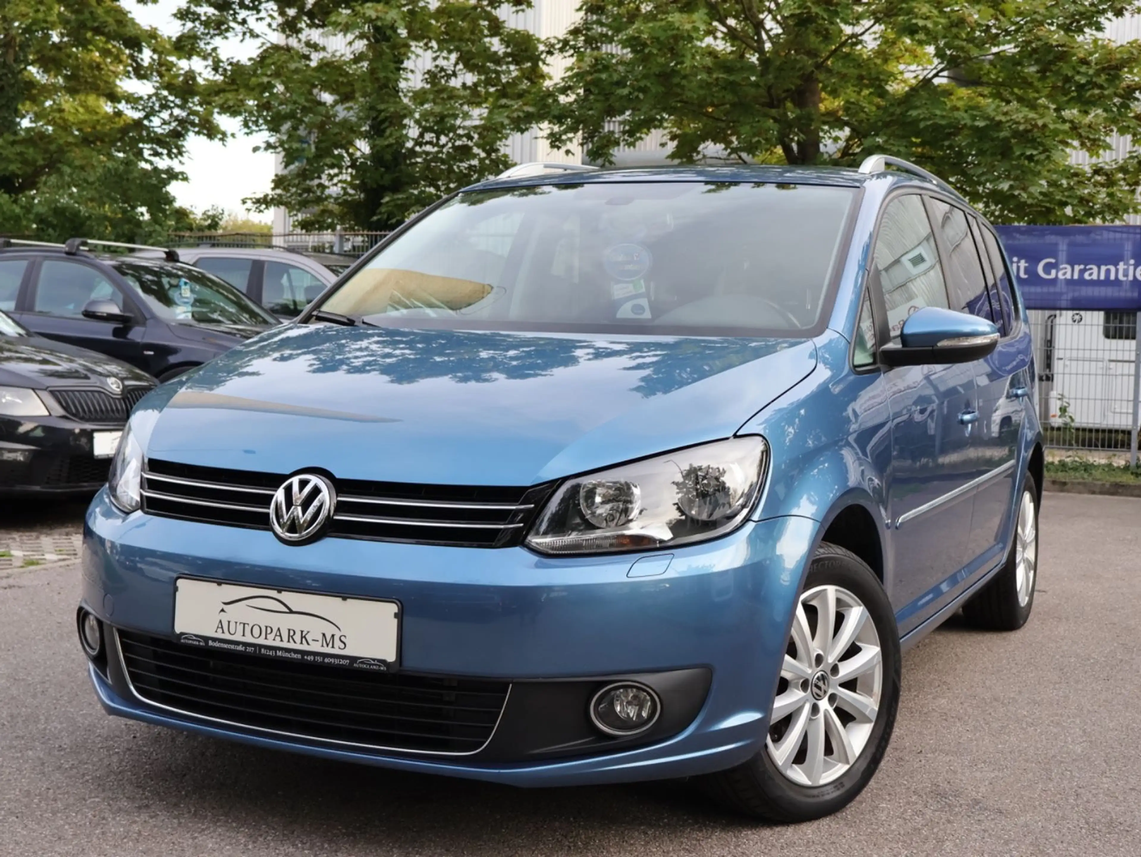 Volkswagen Touran Highline 2.0 TDI 7-Sitze AHK-KAMERA-PDC