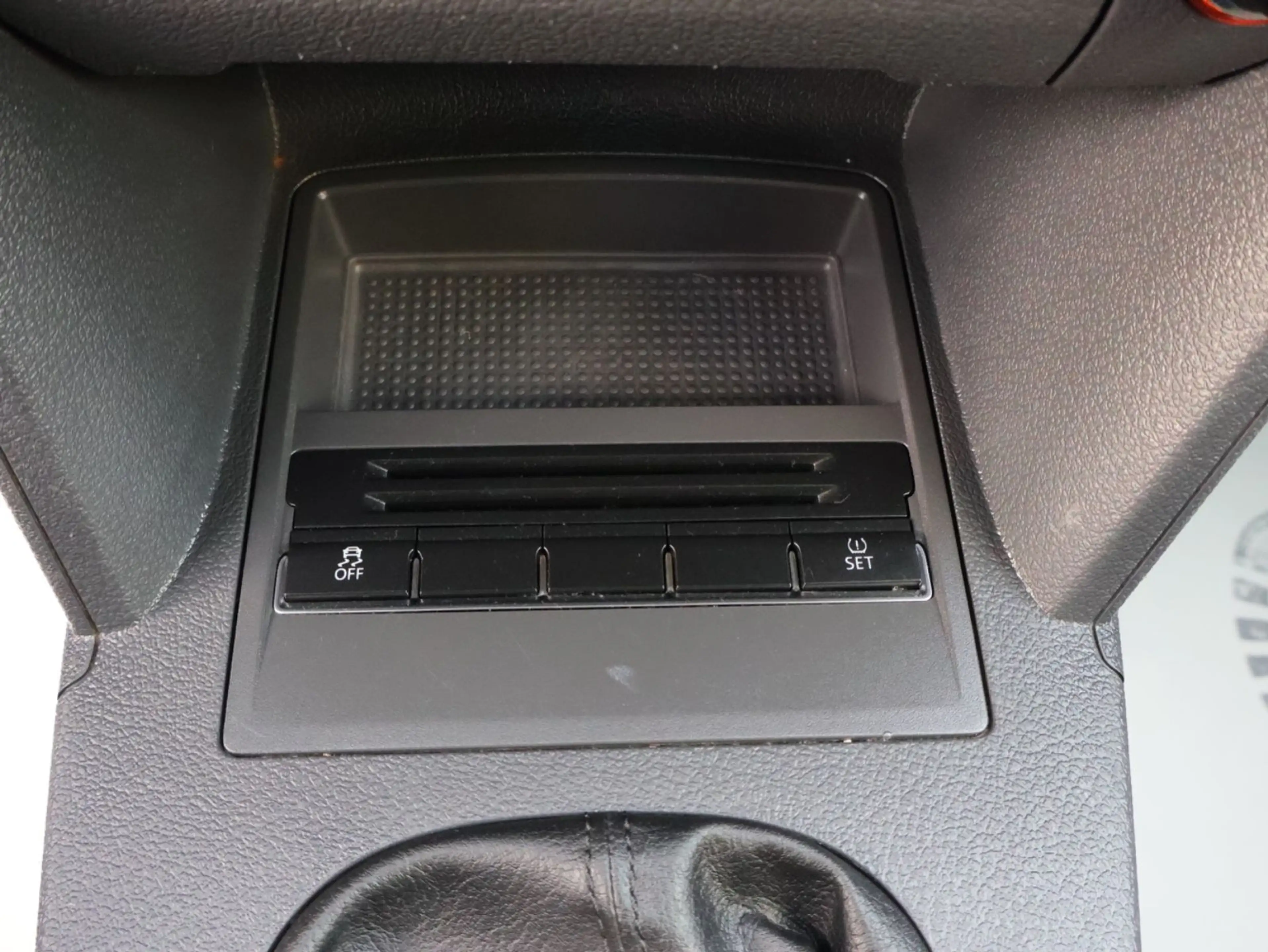 Volkswagen Touran Highline 2.0 TDI 7-Sitze AHK-KAMERA-PDC — photo 11