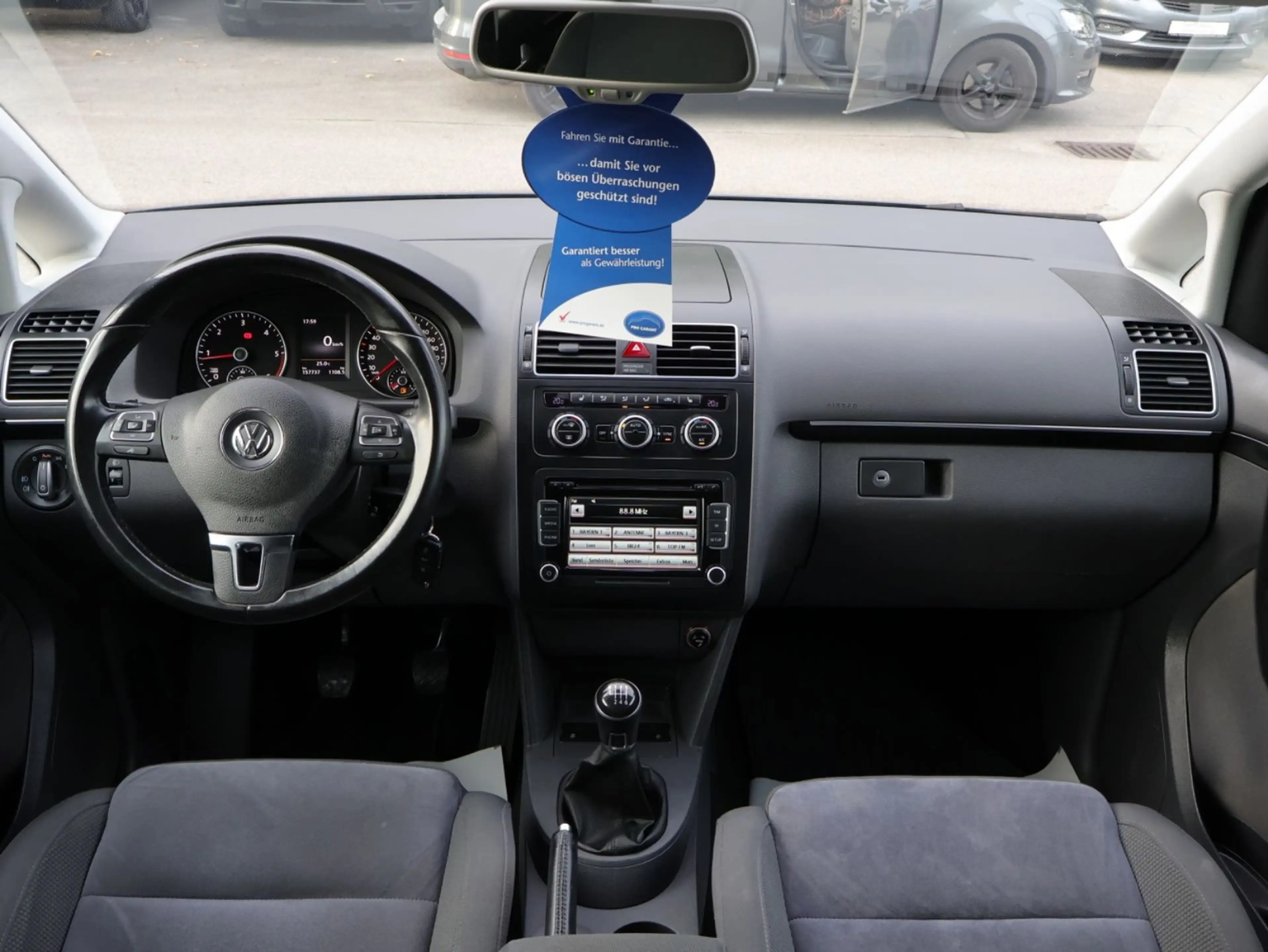 Volkswagen Touran Highline 2.0 TDI 7-Sitze AHK-KAMERA-PDC — photo 9