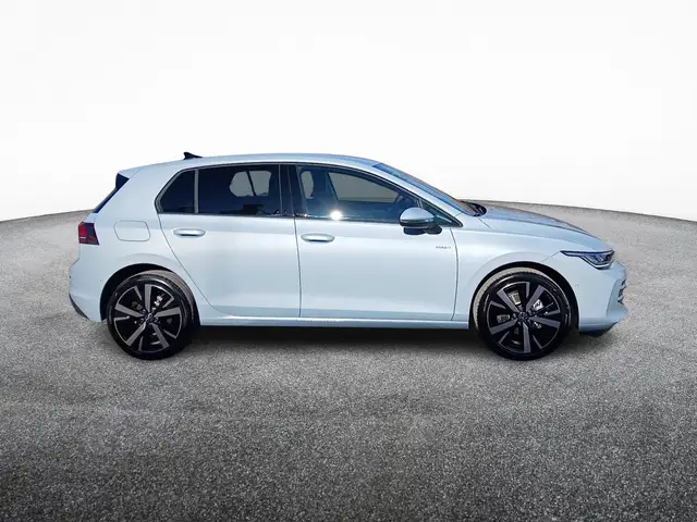 Volkswagen Golf view 5