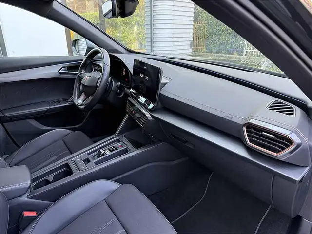 CUPRA Formentor view 24