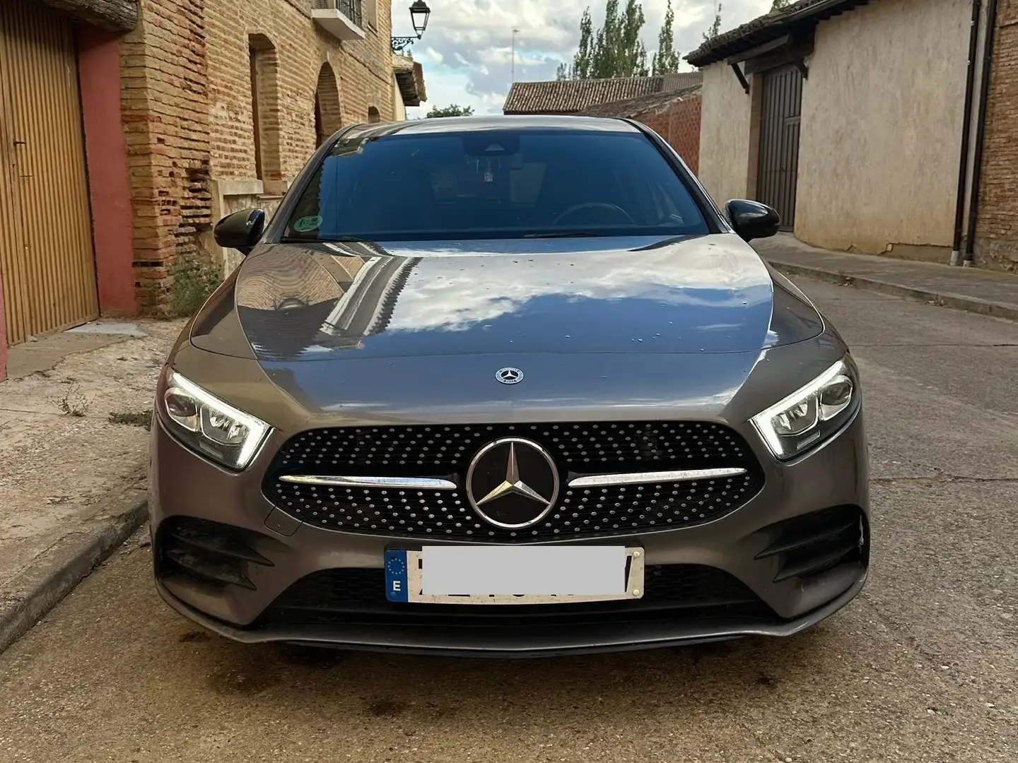 Mercedes-Benz A 180 A 180d 7G-DCT Gris - 2
