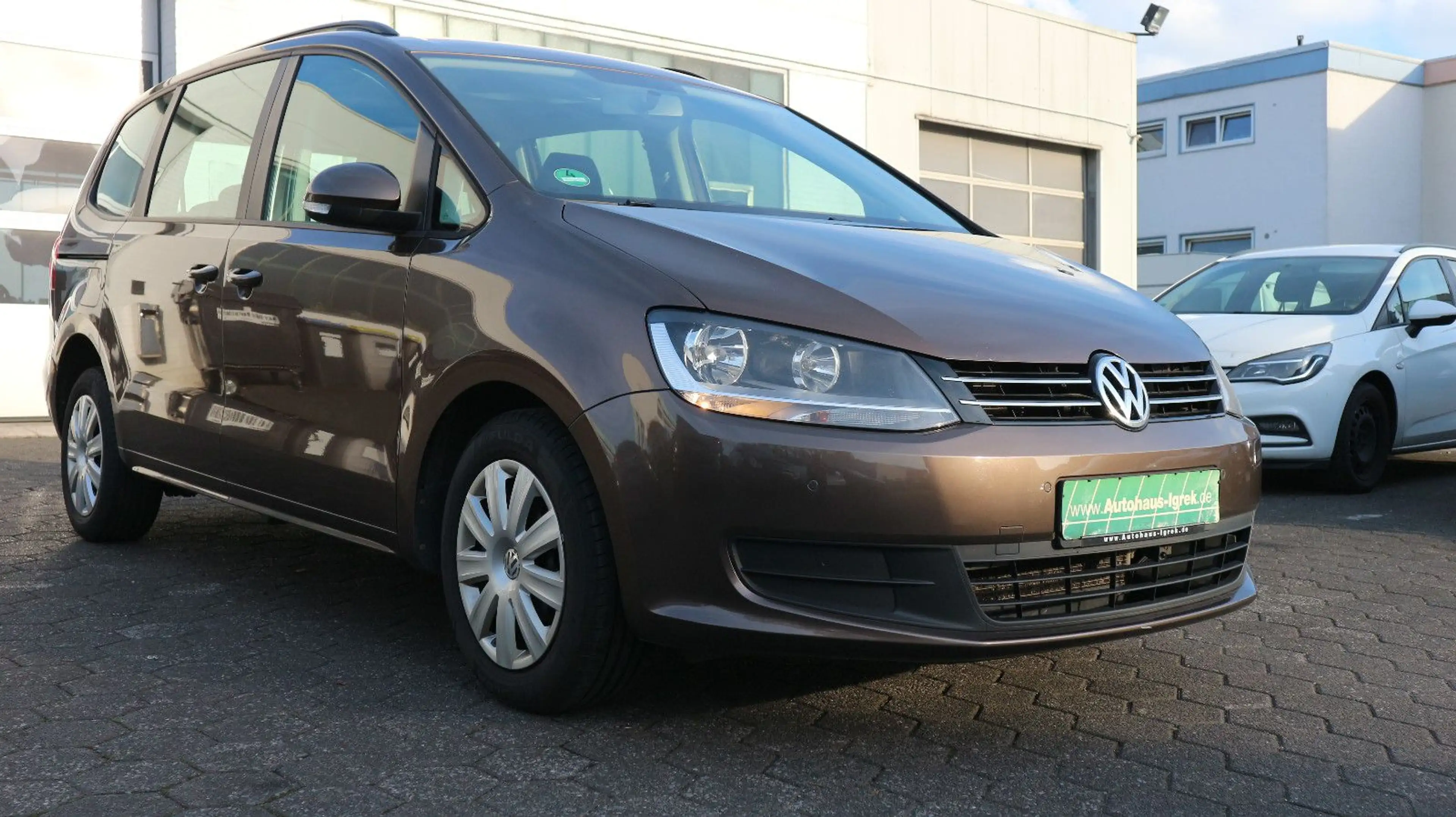 Volkswagen Sharan Trendline BMT 1.Hand/Scheckheftgepflegt — photo 4