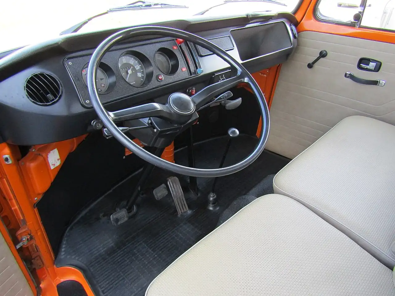 Volkswagen T2 Westfalia Pritsche nur 68.260km TOP!!, foto 10