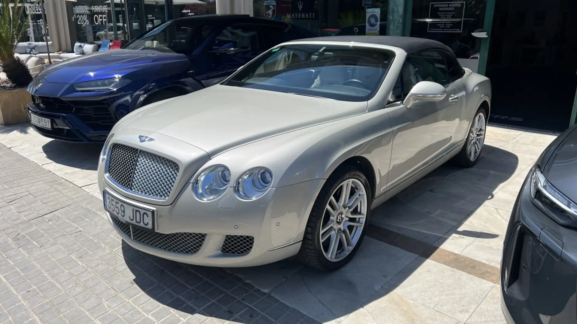 Bentley Continental GTC Aut. Bej - 1