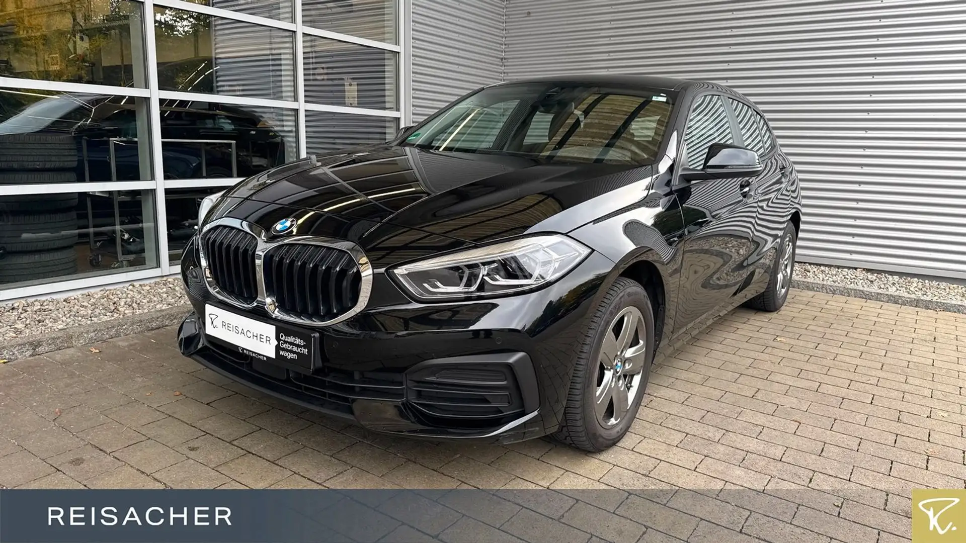 BMW 118 i Advantage NaviPro LED Tempo PDC DAB 16"LM Schwarz - 1