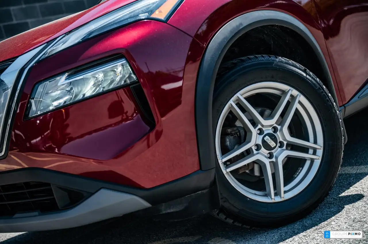Nissan Rogue снимка Nissan Rogue