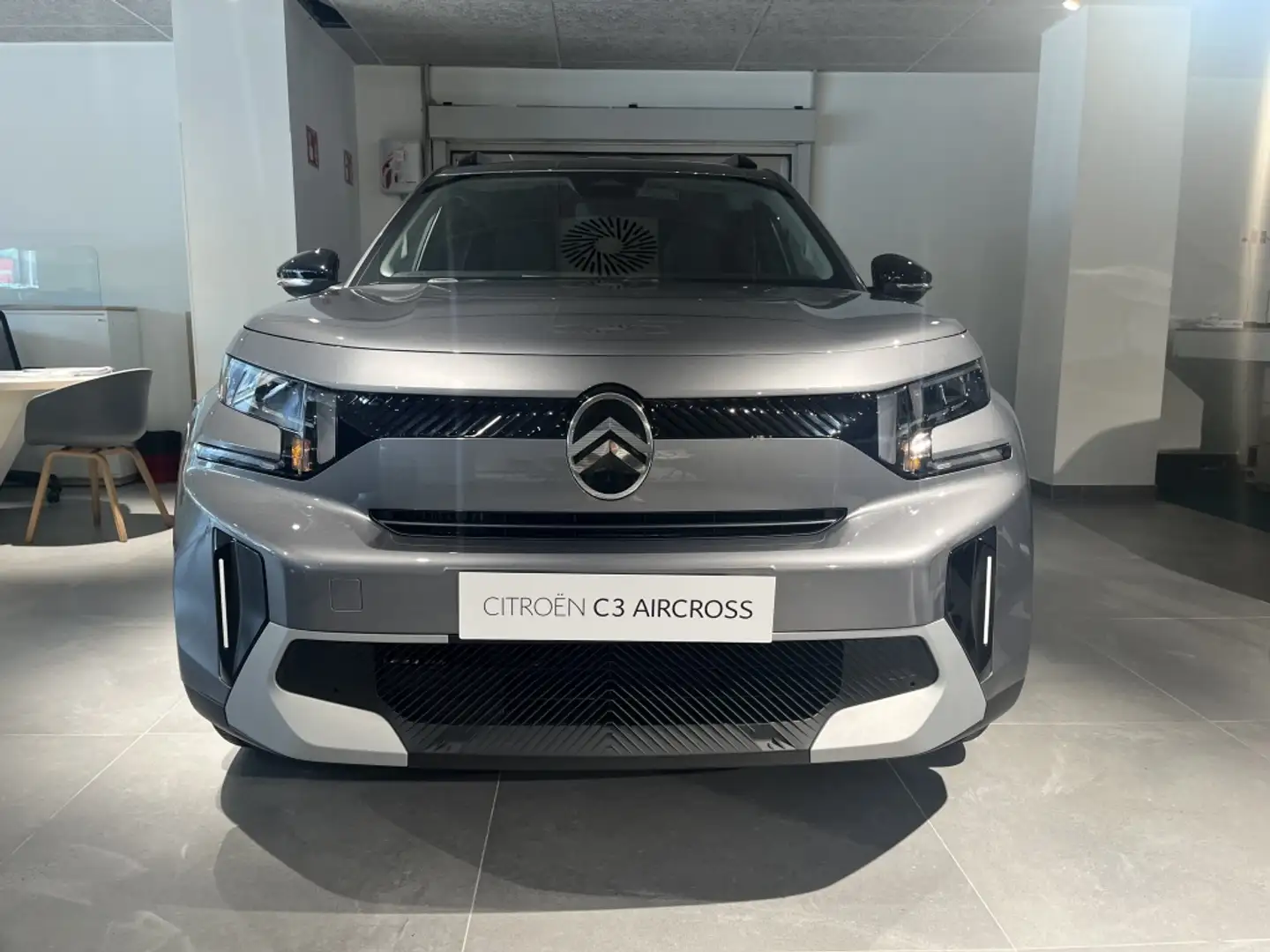 Citroen C3 Aircross Hybrid Plus e-DCS6 145 Gris - 2