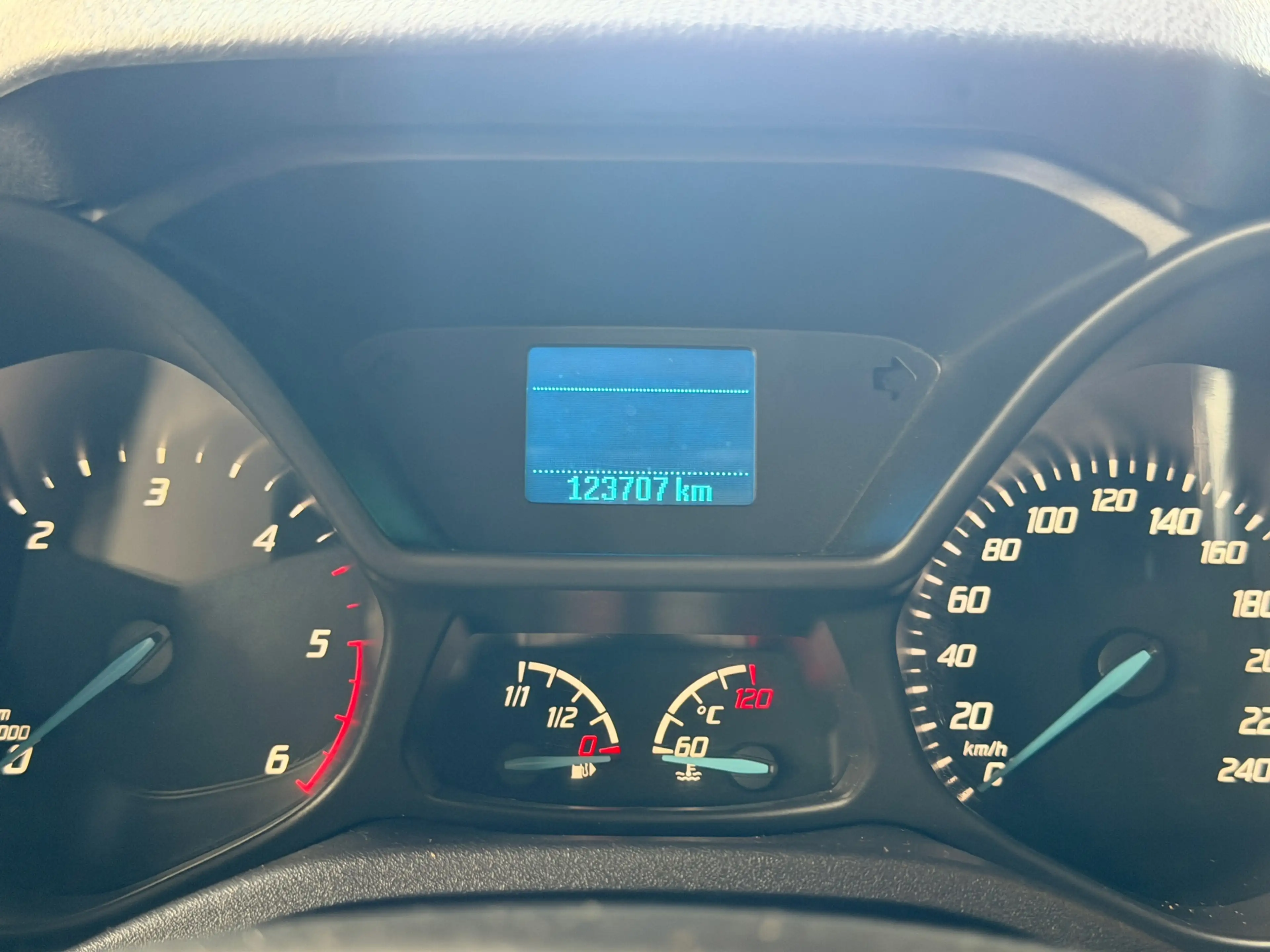 Ford Transit Connect 1.5 TDCI L1 Trend | Airco | PDC | 3-Zits | Bleutho — photo 10