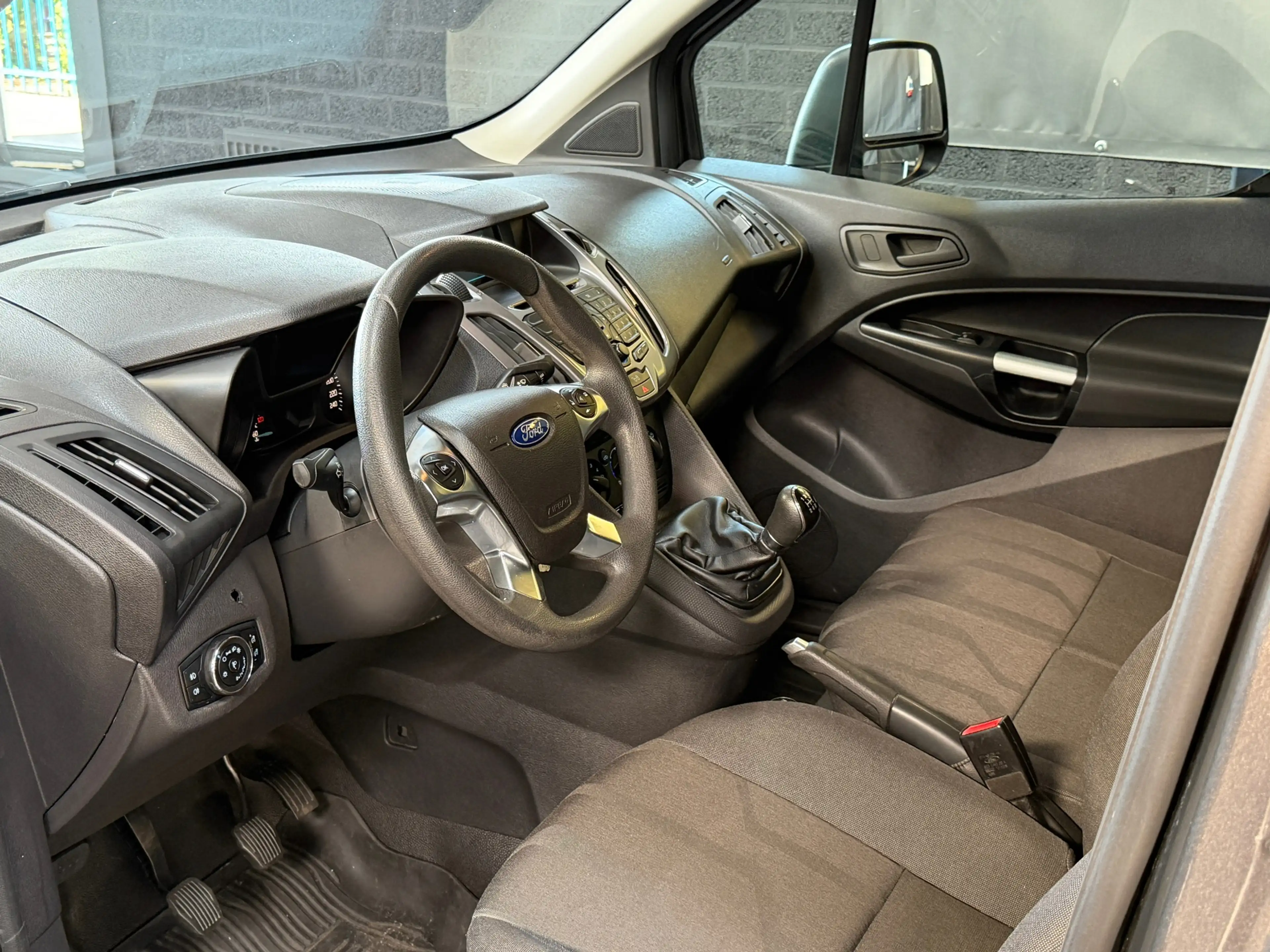 Ford Transit Connect 1.5 TDCI L1 Trend | Airco | PDC | 3-Zits | Bleutho — photo 7