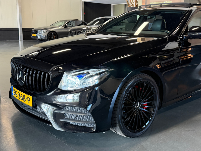 Mercedes-Benz E 200 Amg night Panorama Burmester 360Cam. — photo 11