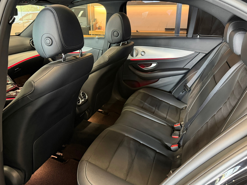 Mercedes-Benz E 200 Amg night Panorama Burmester 360Cam. — photo 15
