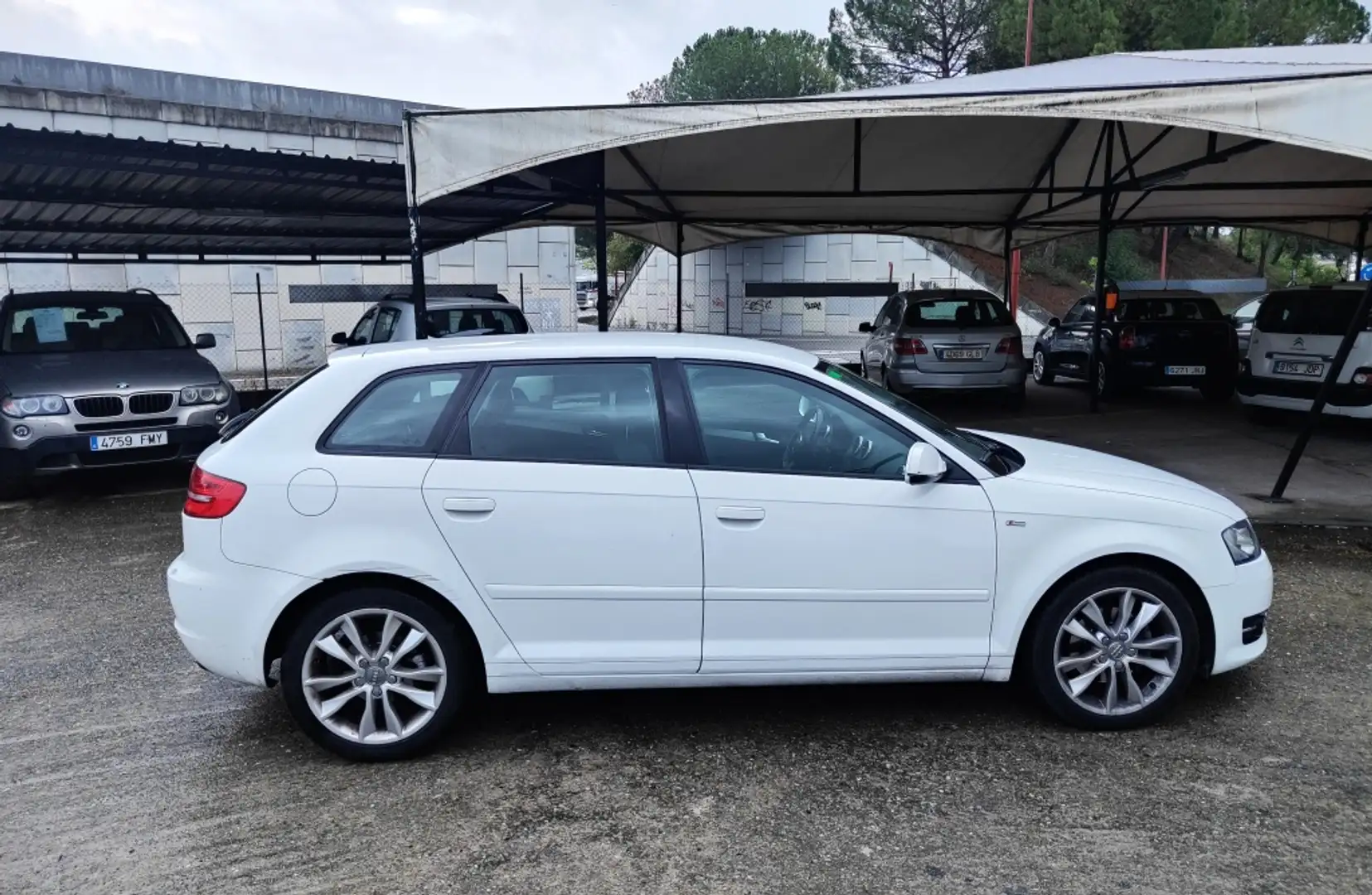 Audi A3 Sportback 2.0TDI S Line Edition S-Tronic Bianco - 2