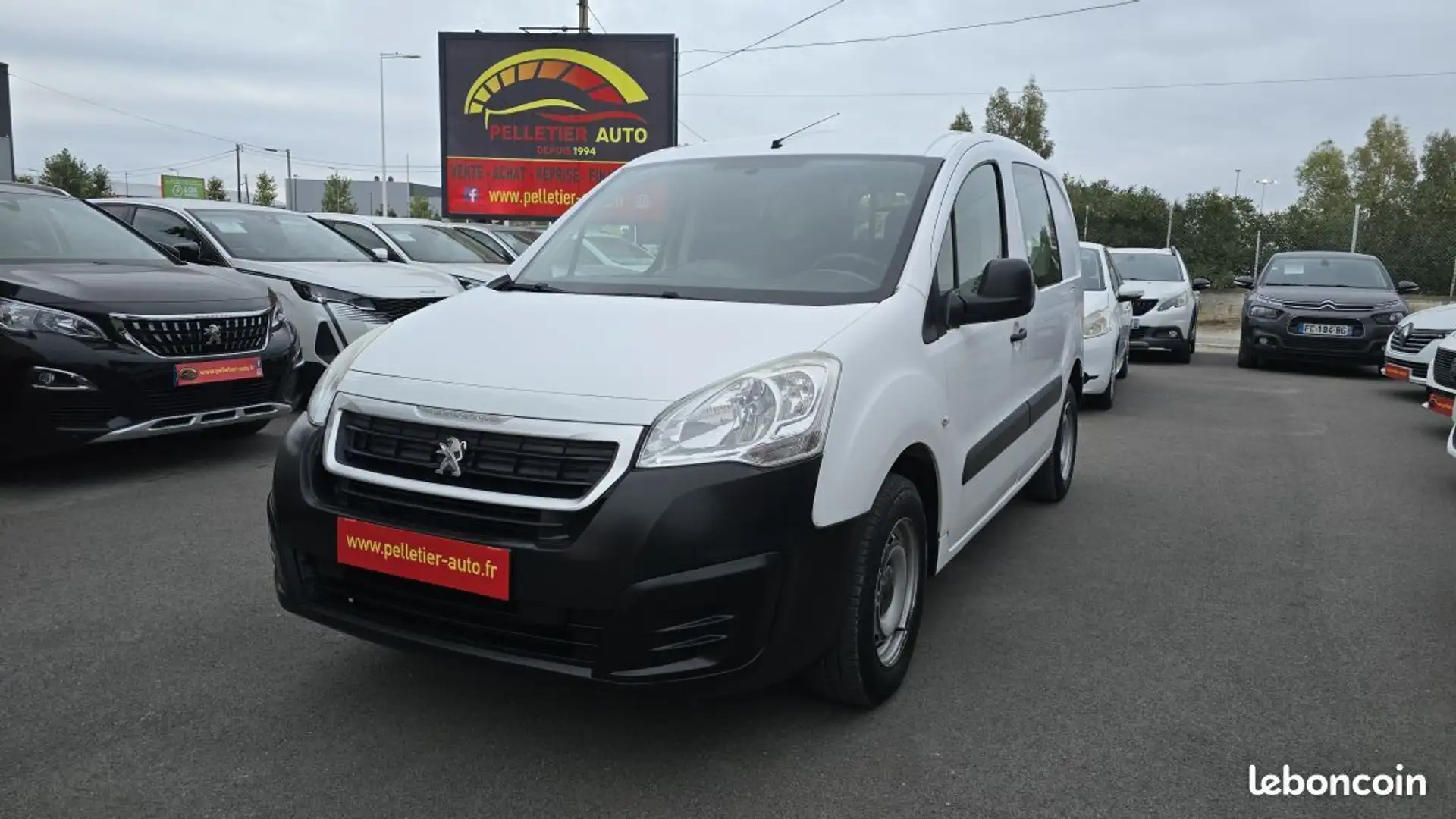 Peugeot Partner FOURGON LONG 1.6 BLUEHDI 100 SetS BVM5 PREMIUM Weiß - 1