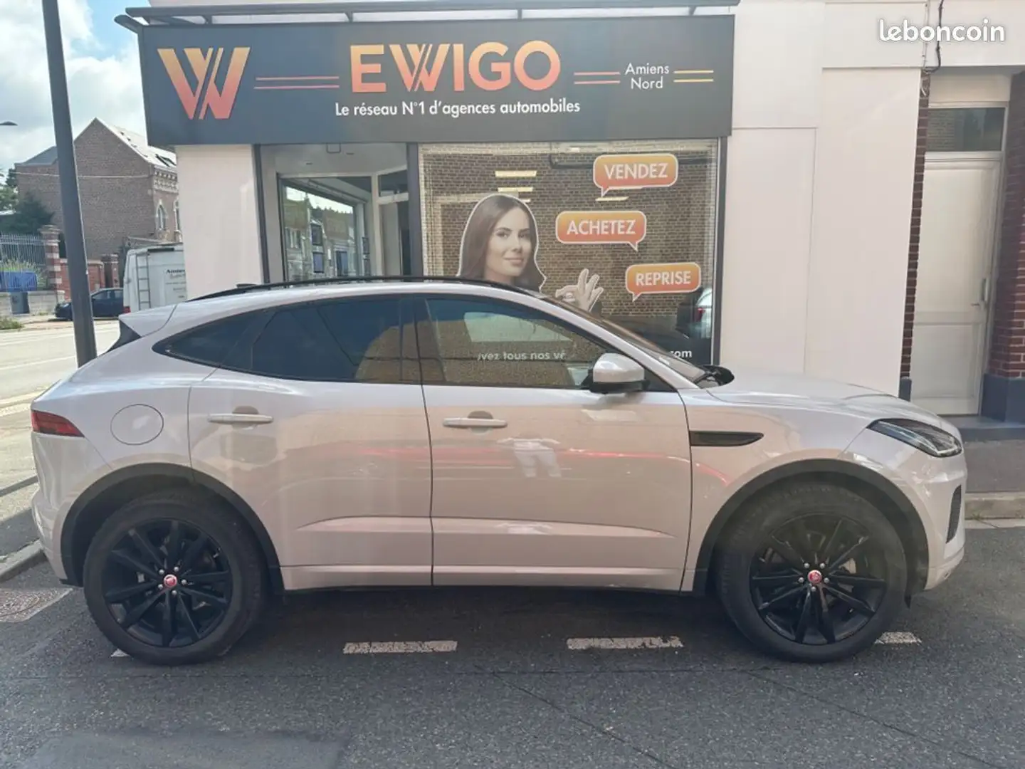 Jaguar E-Pace 2.0d 180 se Gris - 2