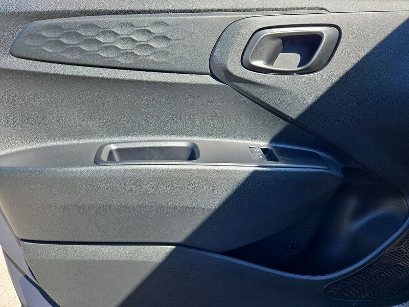 Hyundai i10 Comfort 1,0 Automatik — photo 15