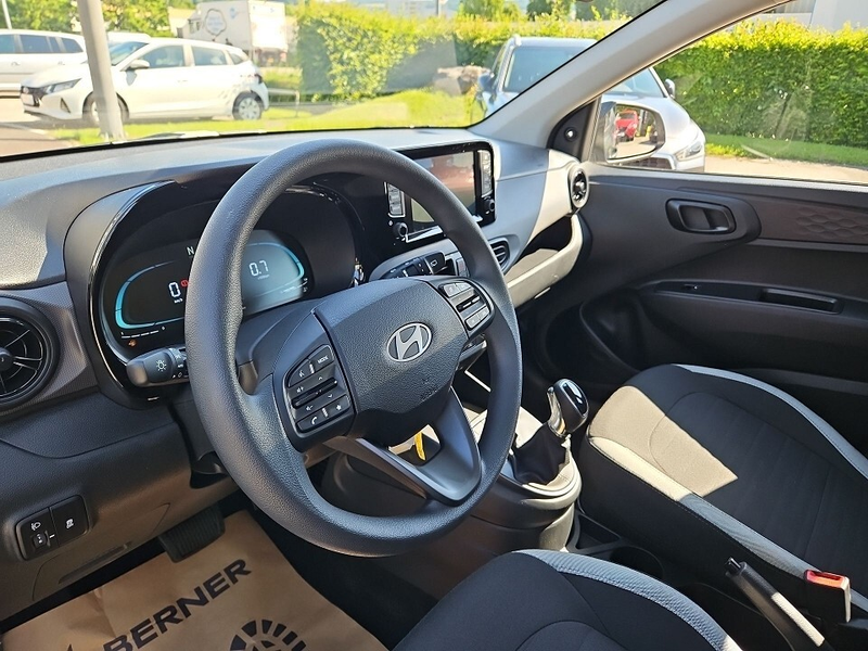 Hyundai i10 Comfort 1,0 Automatik — photo 13