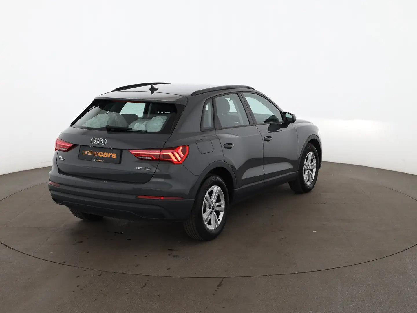 Audi Q3 35 TDI LED NAVI SITZHZG ASSIST TEMPOMAT PDC Grau - 2