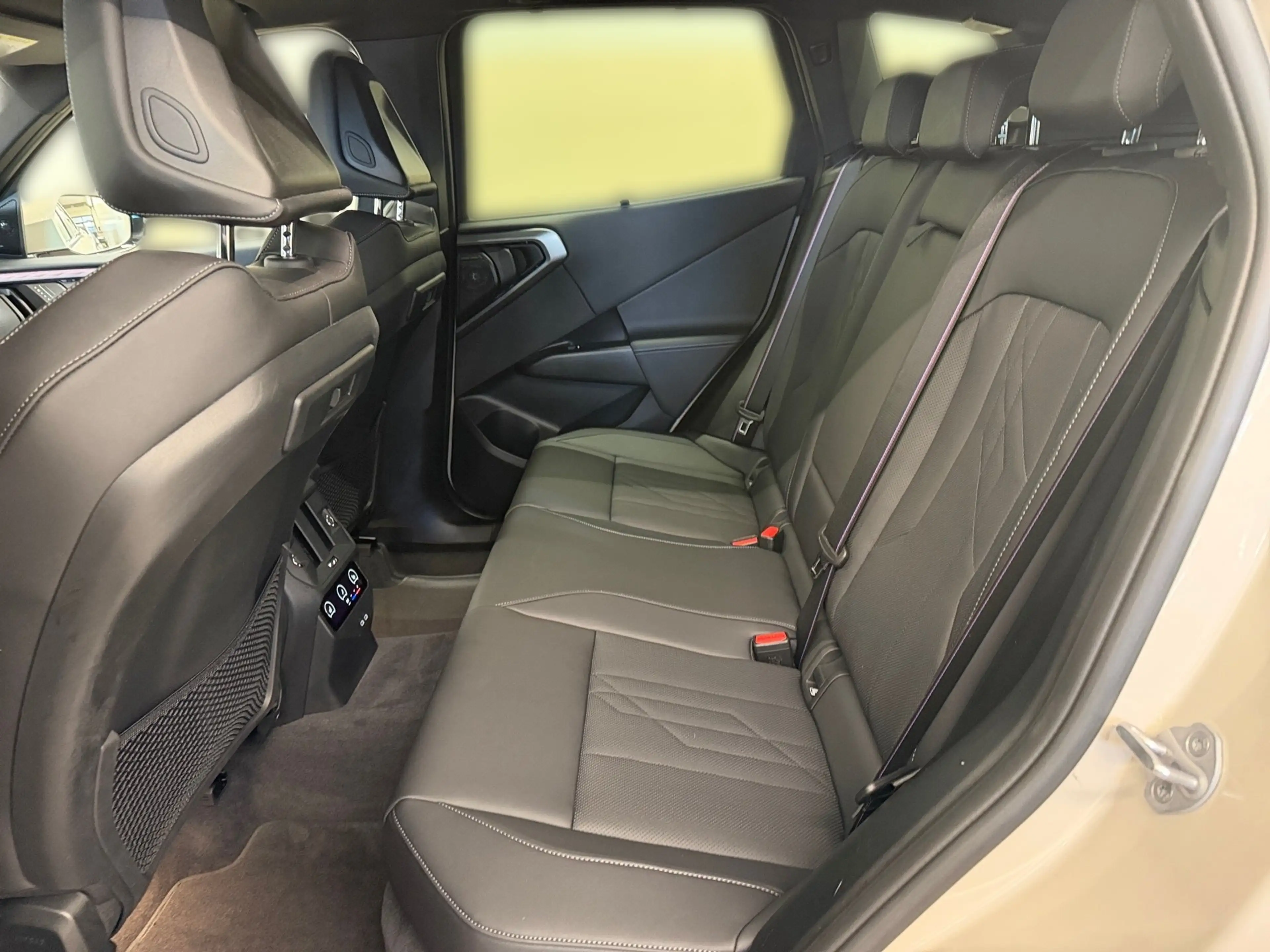 BMW X3 20d xDrive — photo 7