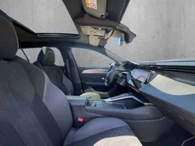 Peugeot 408 view 13