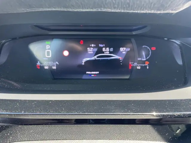 Peugeot 408 view 15
