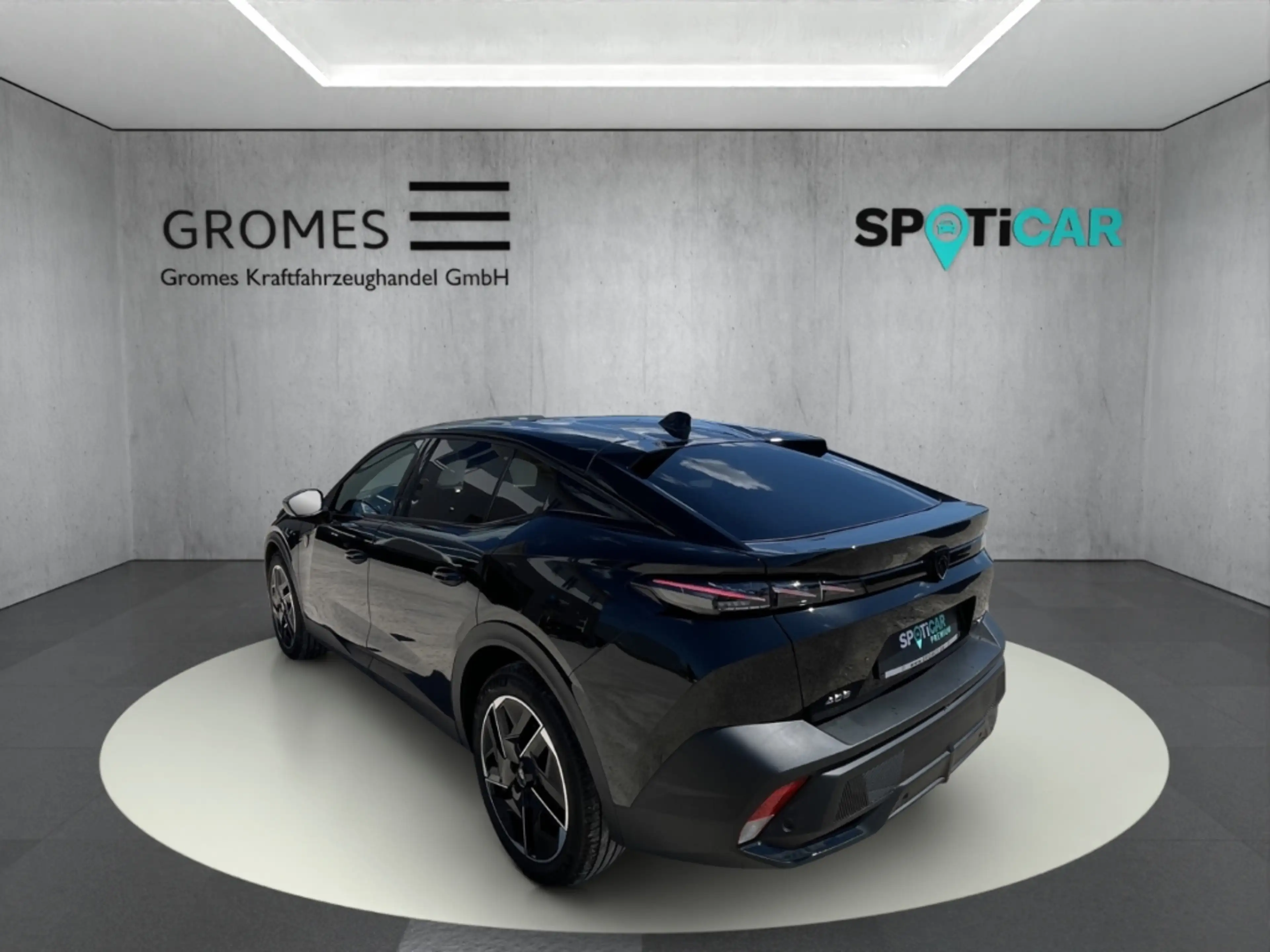 Peugeot 408 GT PT 130 EAT8 El. Panodach LED ACC El. Heckklappe — photo 5