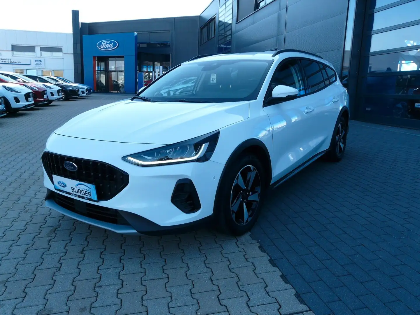Ford Focus Turnier Active X *ACC*SYNC4*Kamera* Weiß - 1