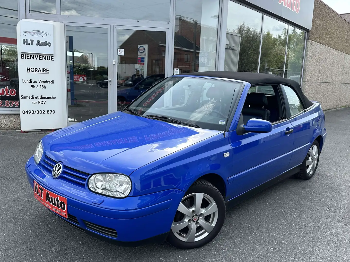 Volkswagen Golf 1.9 TDi/Cabriolet/Etat neuf/Special COLOURCONCEPT Bleu - 1