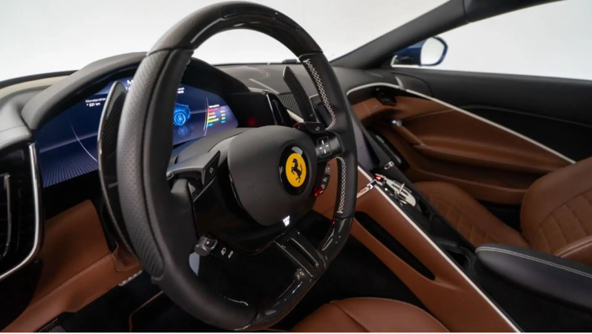 Ferrari Roma Azul - 2