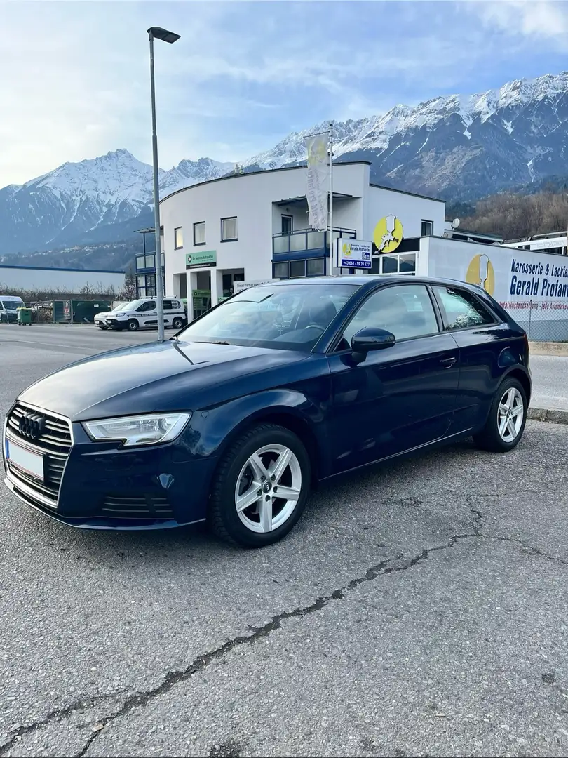 Audi A3 1.6 TDI S tronic Blau - 2