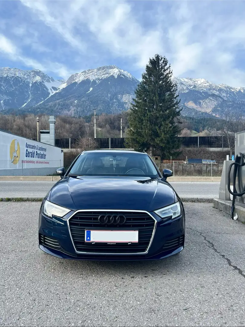 Audi A3 1.6 TDI S tronic Blau - 1