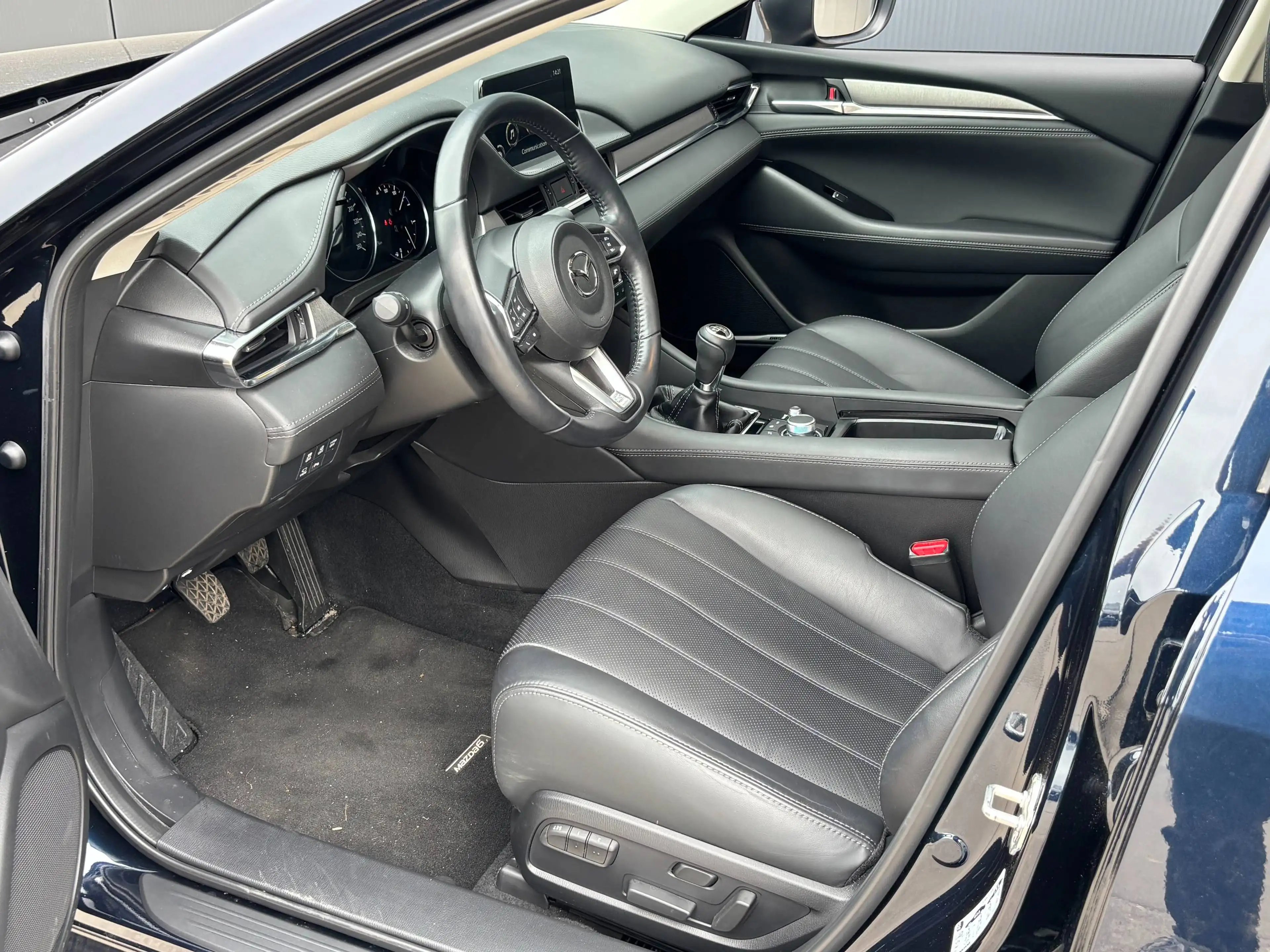 Mazda 6 6 2.0 SKY-G SKYCRUISE / Open dak / 25000km — photo 3