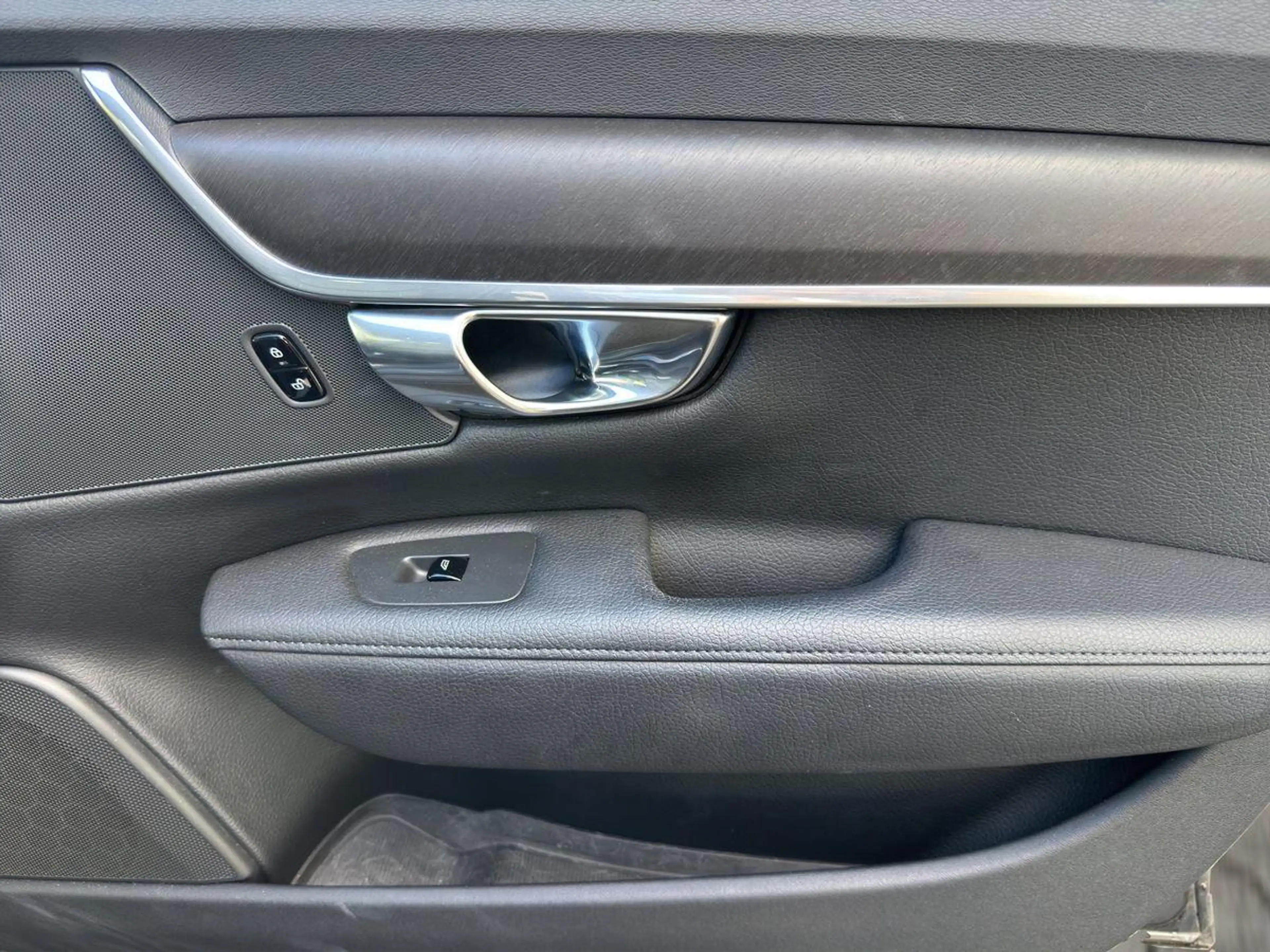 Volvo V90 Cross Country AWD HuD Standheizung AHK 4xSHZ — photo 13
