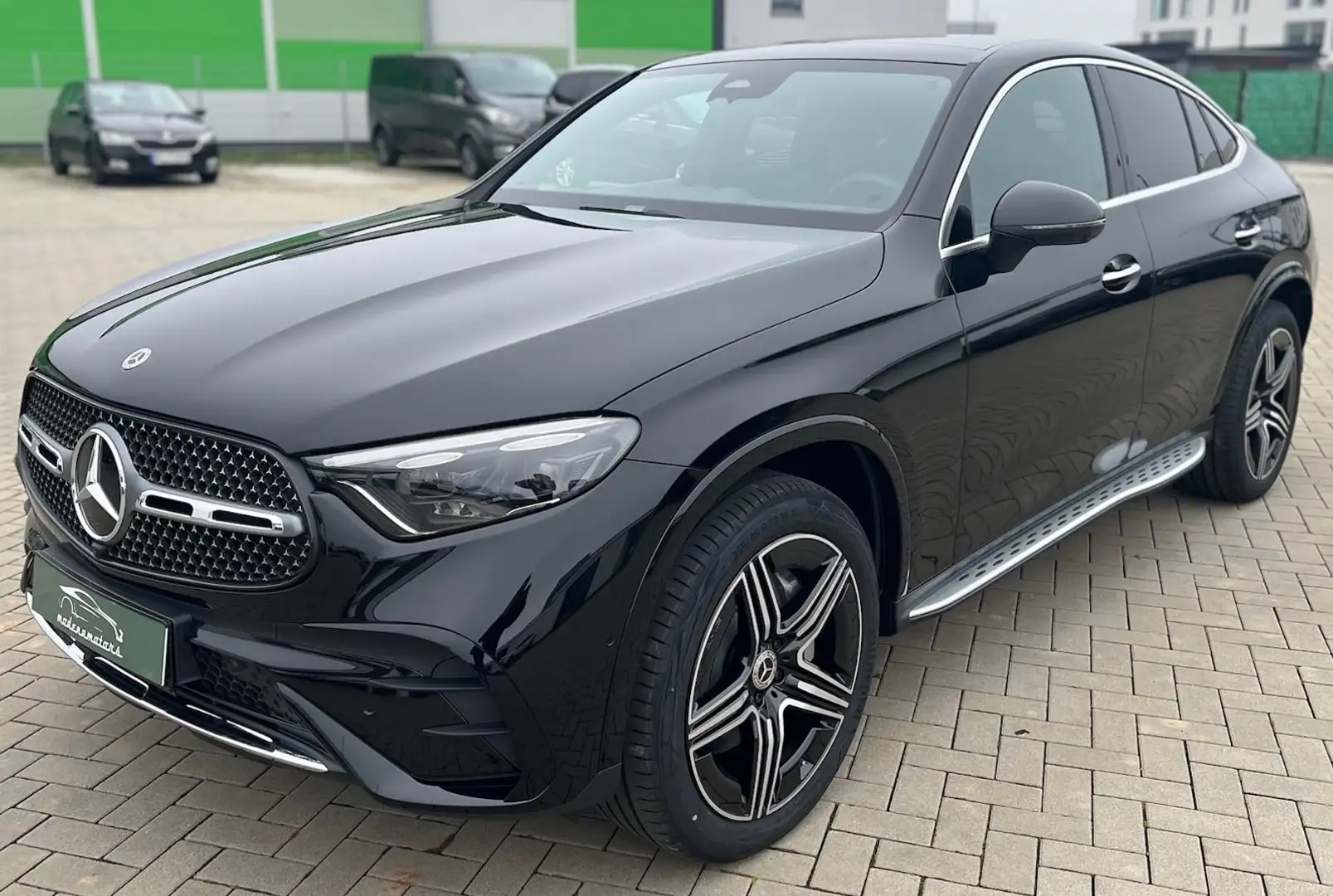 Mercedes-Benz GLC 300 Coupé 4MATIC - EUR1- ON ORDER Fekete - 2
