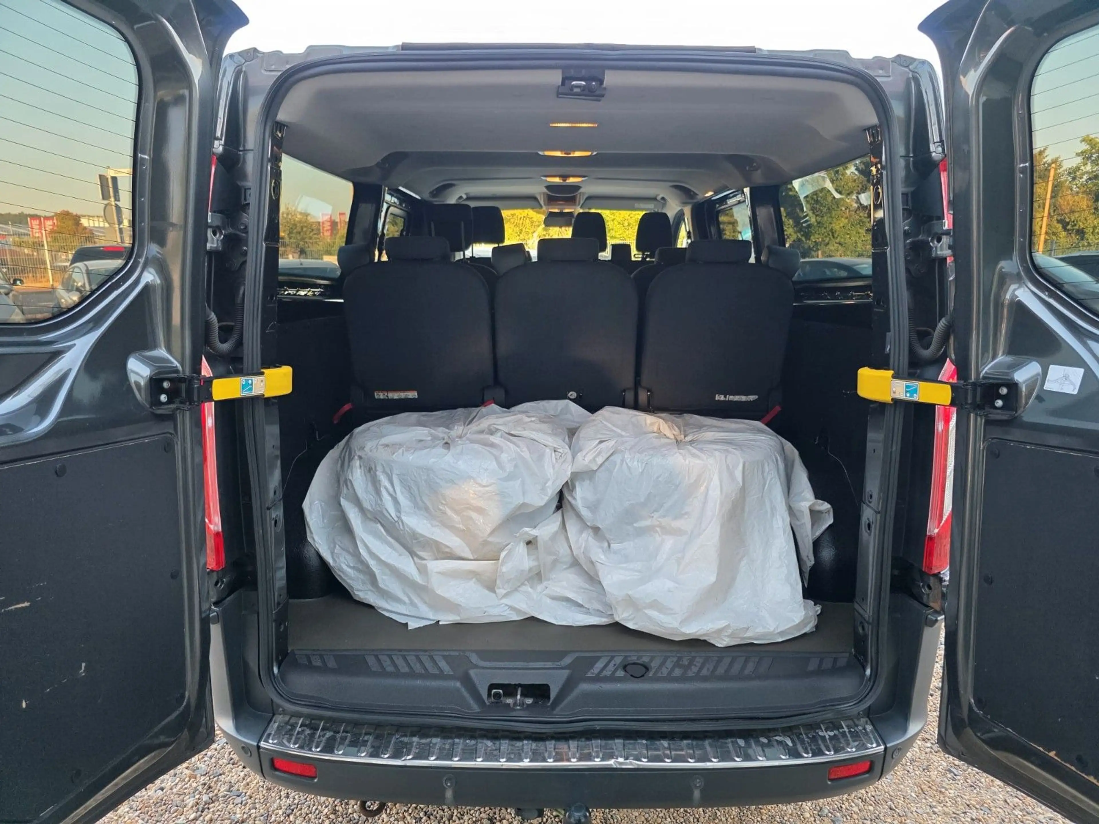 Ford Tourneo /9SITZE/TEMPO/8XBER/BT./USB — photo 13