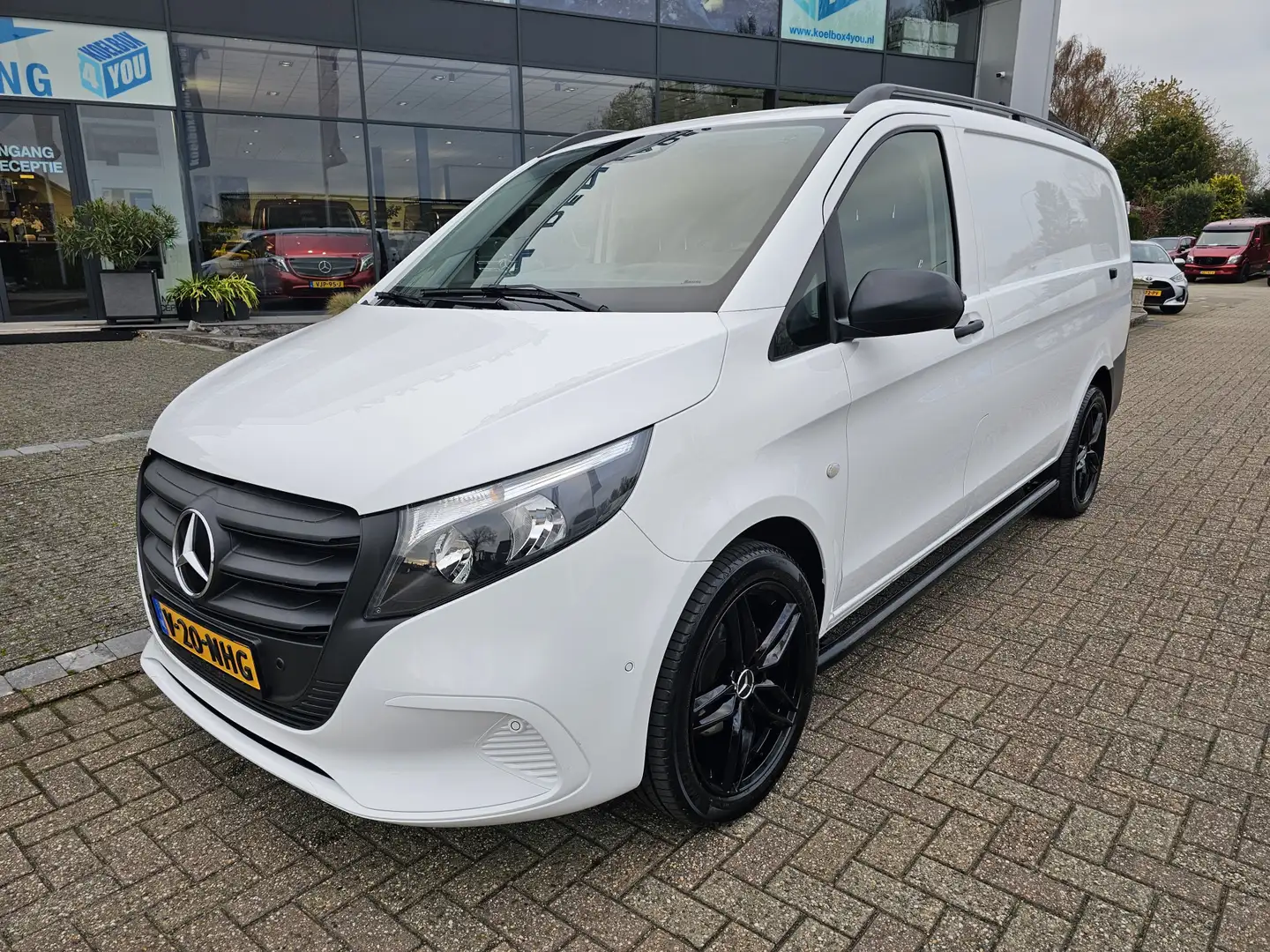 Mercedes-Benz Vito 116 CDI L2 Pro Facelift * Navi * Camera * Cruise * Blanc - 1