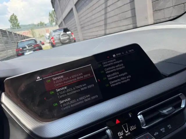 BMW 1 Series view 12