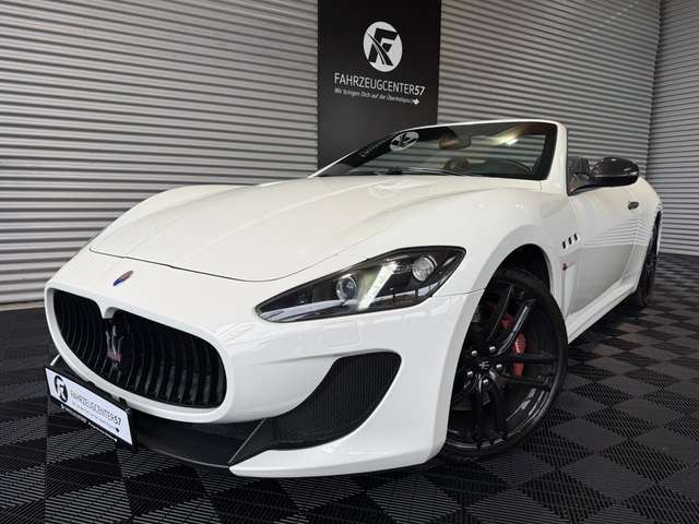 Imagine Maserati GranCabrio MC 4.7L V8/PDC/NAVI/SHZ/BOSE