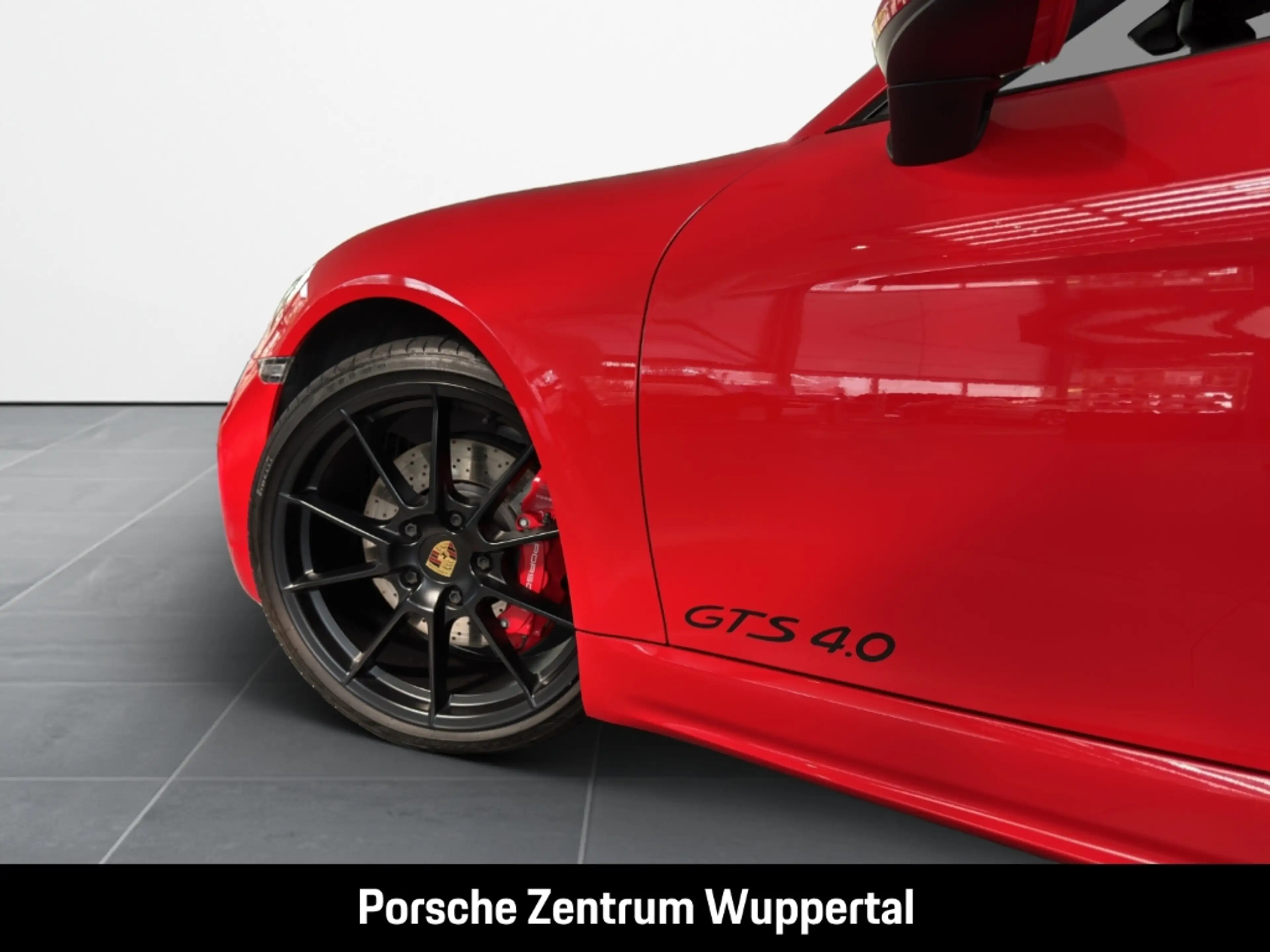 Porsche Cayman 718 GTS 4.0 — photo 9