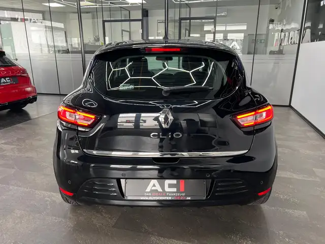 Renault Clio view 7