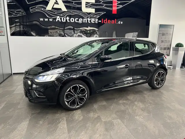 Renault Clio view 15