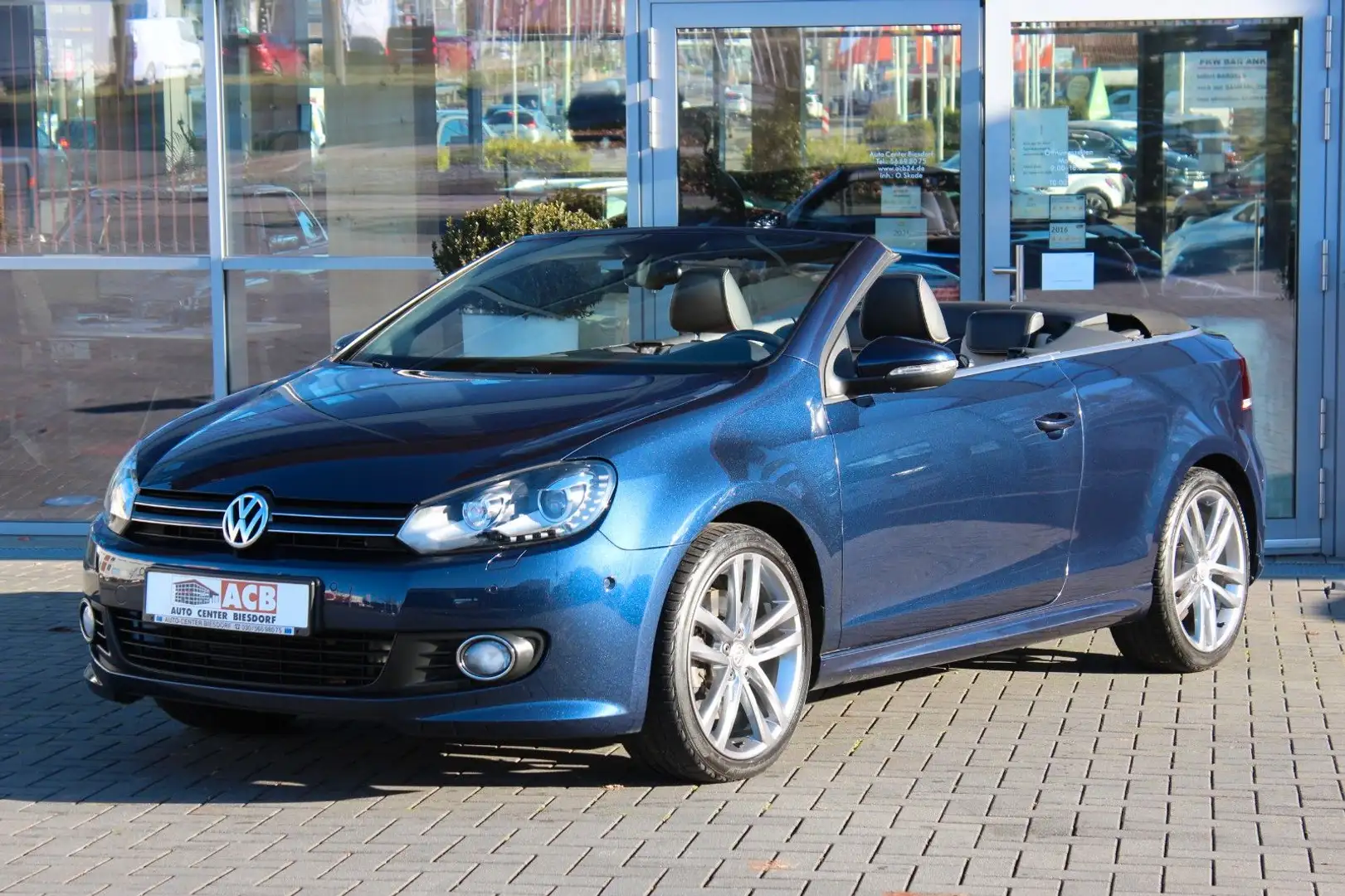 Volkswagen Golf VI Cabrio TSI DSG Exclusive Xenon Leder RFK Blau - 2